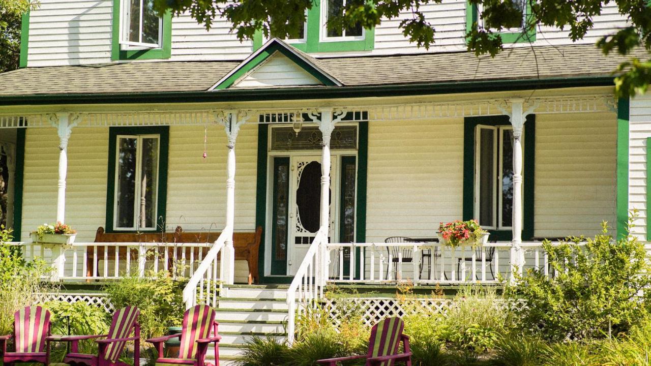 Auberge Incroyable Saint Adrien Екстериор снимка